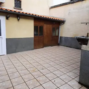  Hébergement de vacances Maison Au Calme Avec Terrasse, Climatise